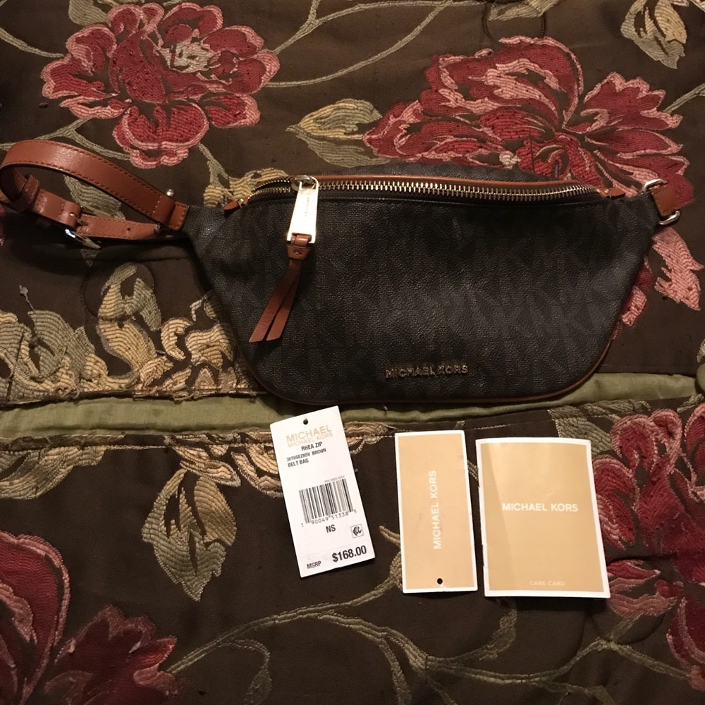 Michael Kors Rhea ZIP Belt Bag